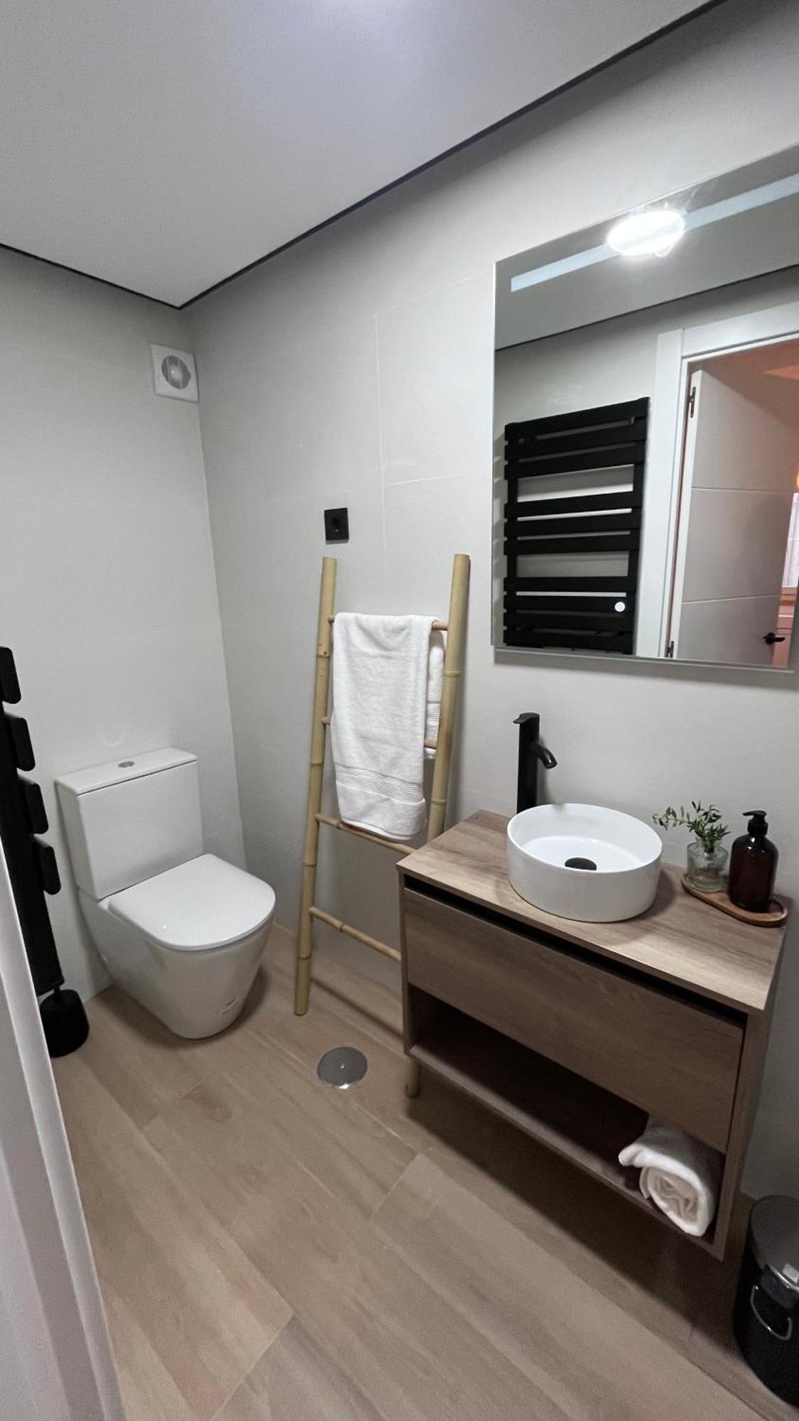 Apartahotel Victrix Homes *