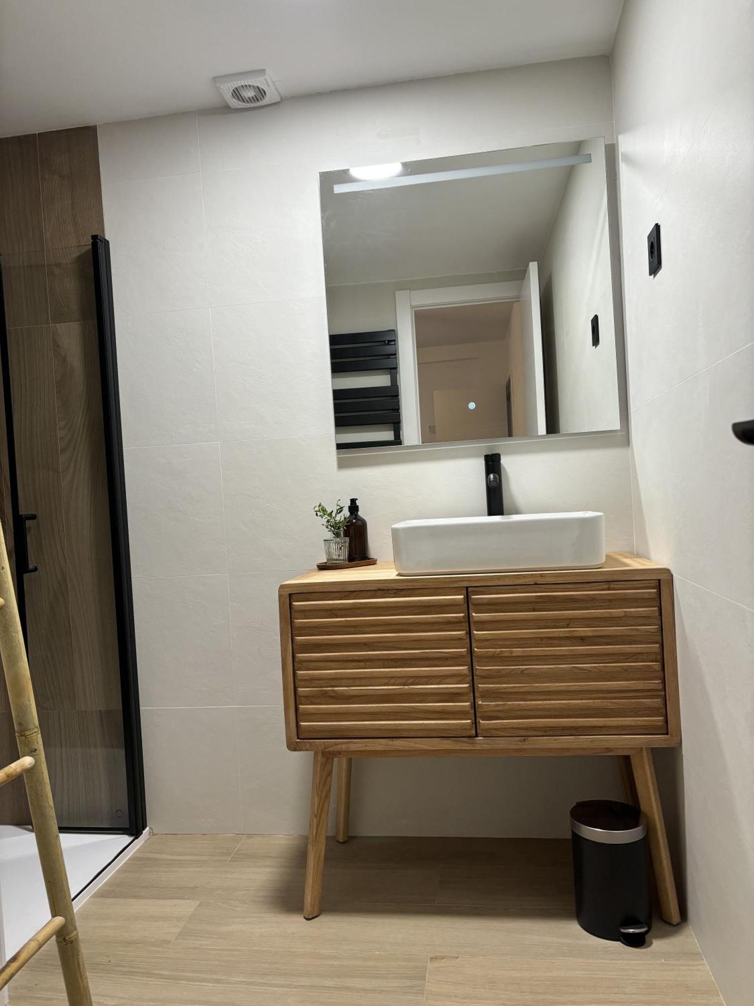 Victrix Homes León
