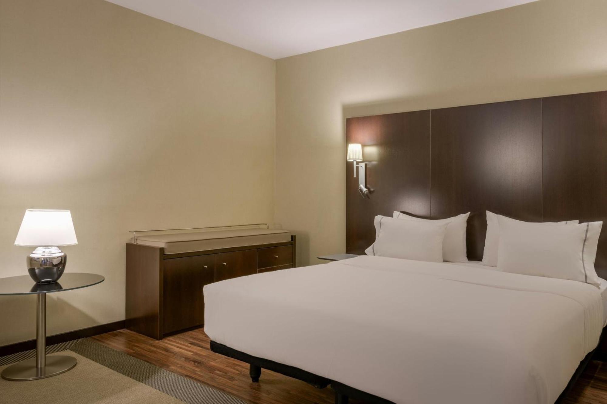 Hotel Ac By Marriott