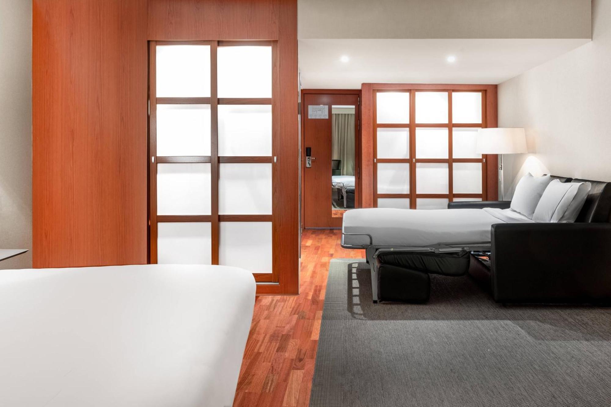Ac La Rioja By Marriott Hotel Logroño