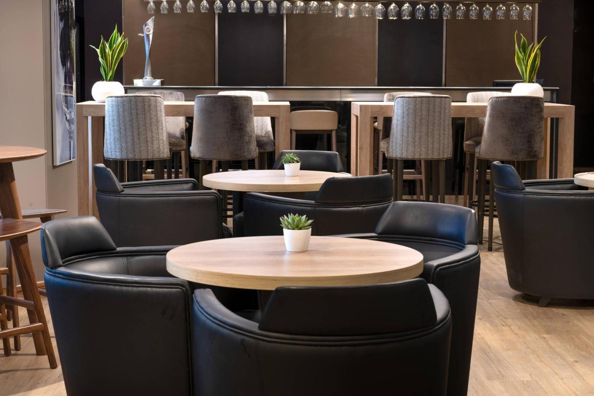Ac La Rioja By Marriott 4*