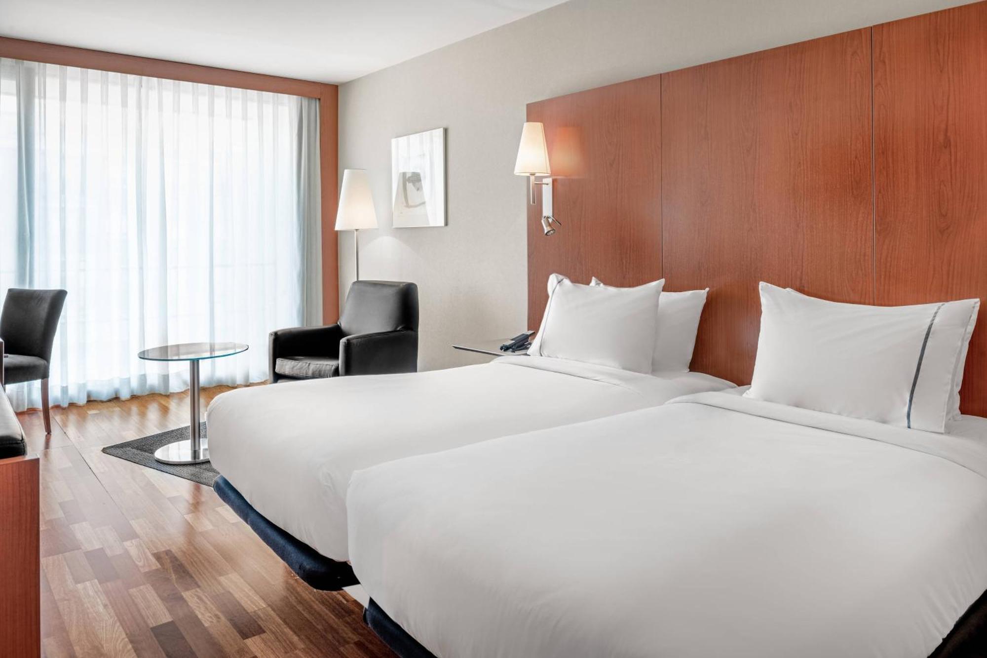 Ac La Rioja By Marriott