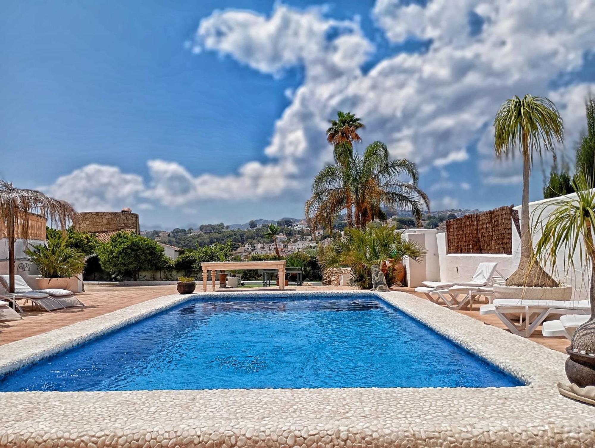 Caseta Blanca De Villa Moraira