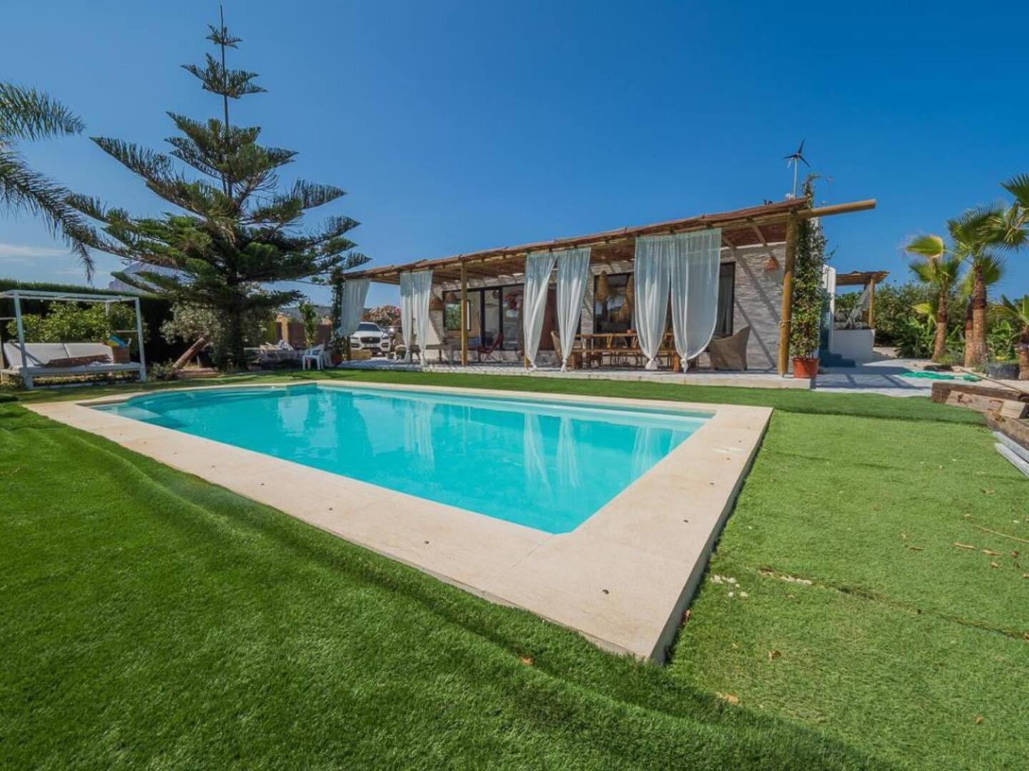Casanoa Luxury Villa *