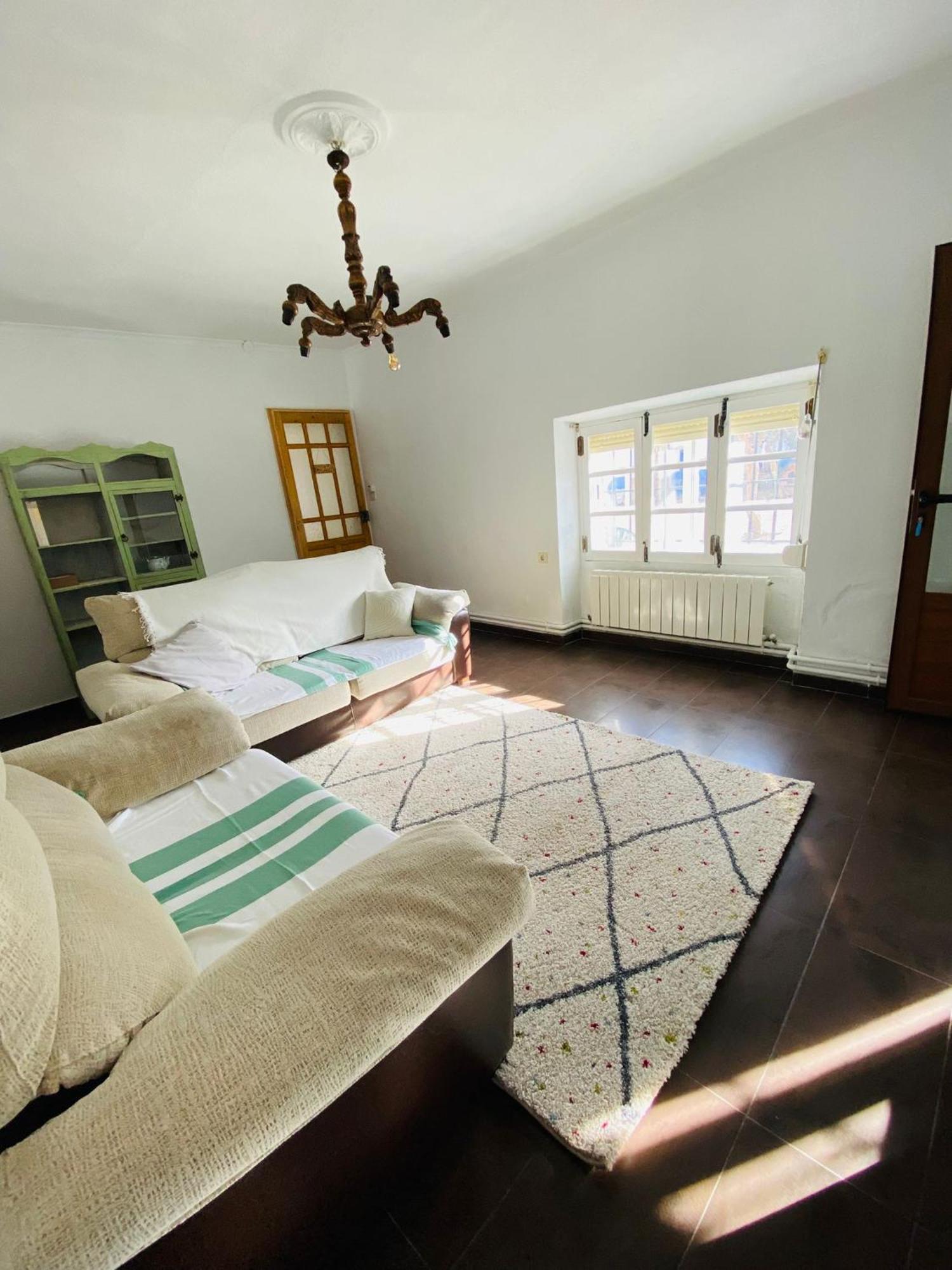 La Casona De Los Hidalgo Сasa de vacaciones La Villa de Don Fadrique
