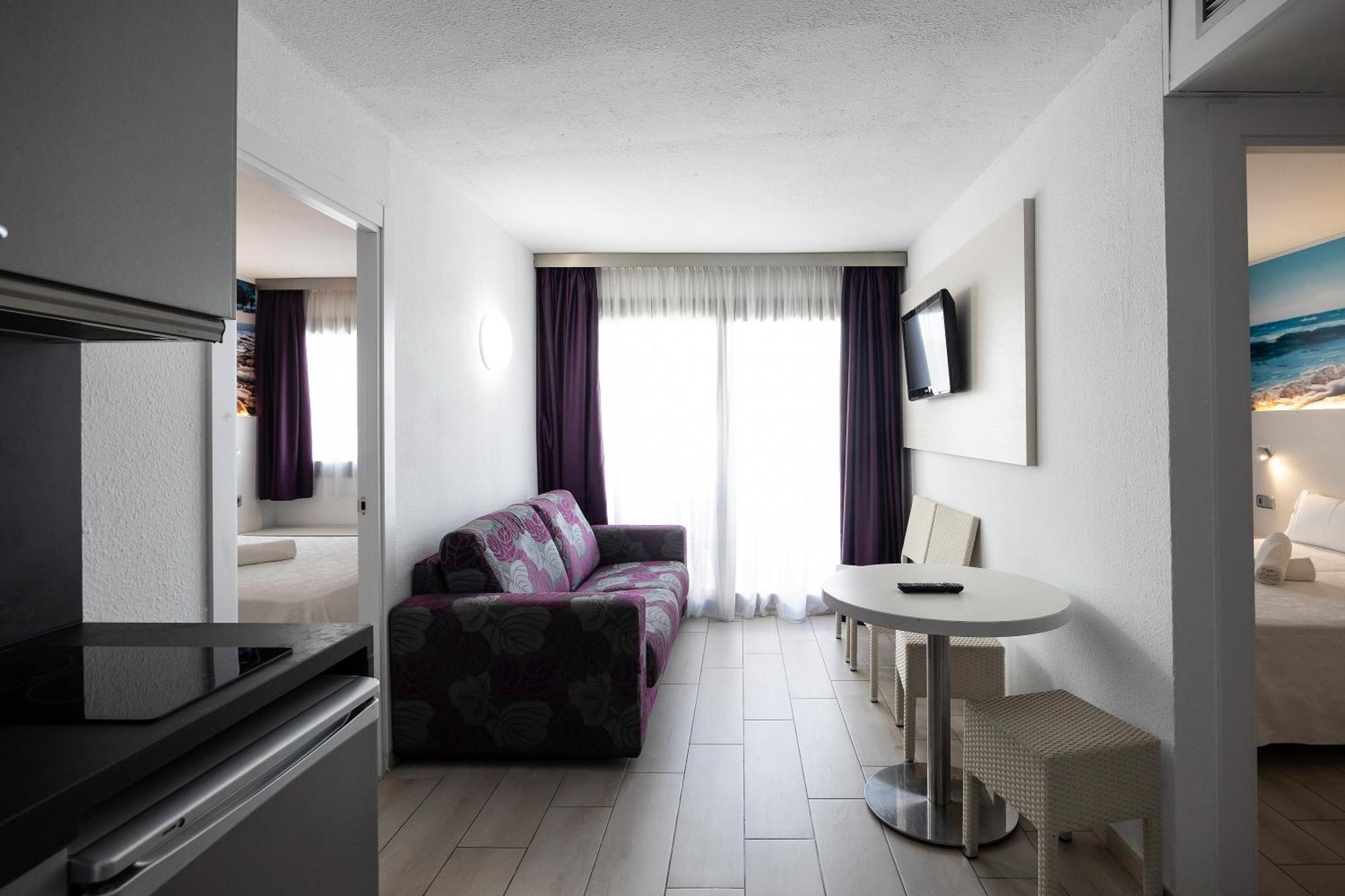 Apartahotel Miami Park
