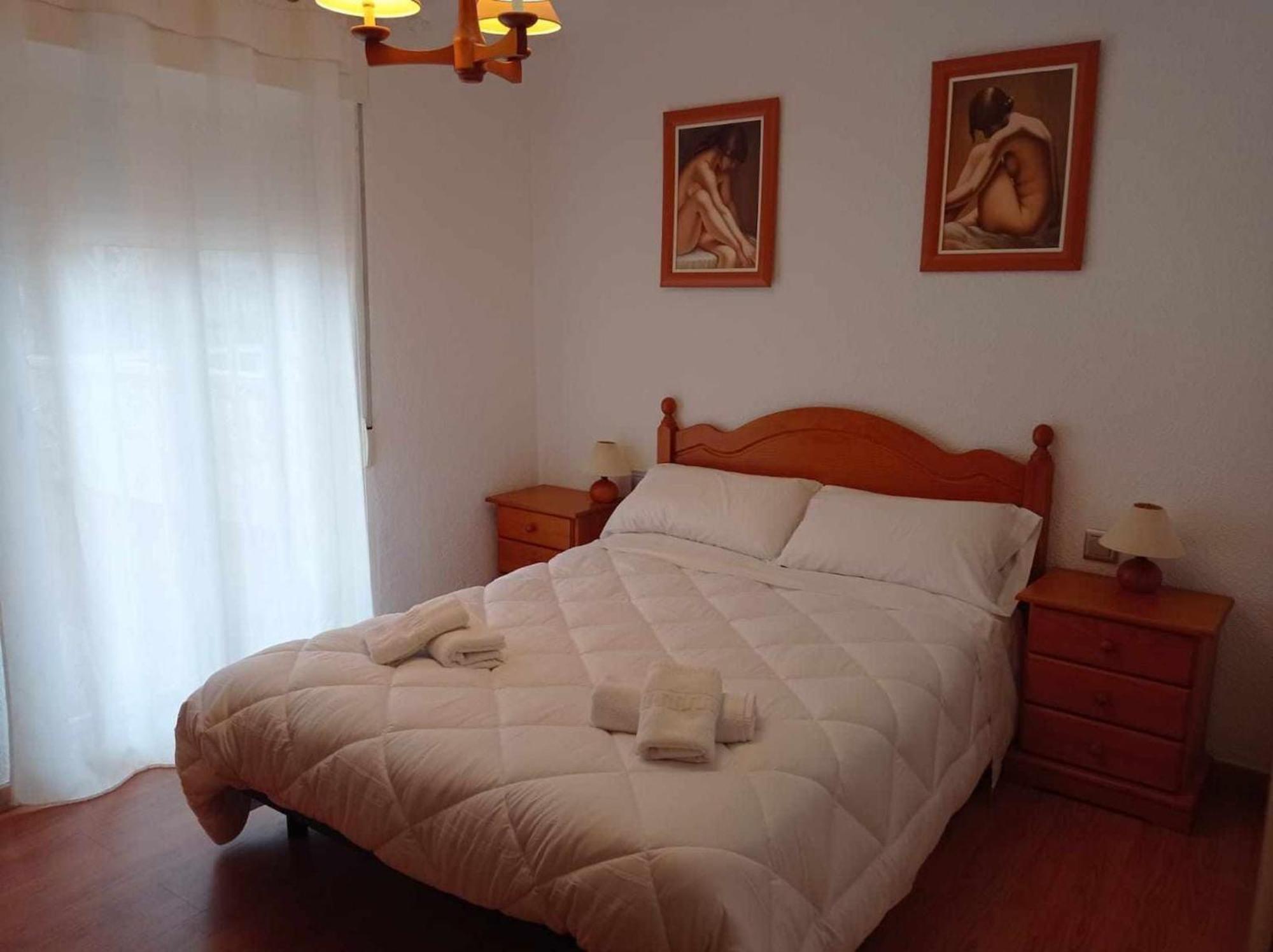 Holiday home A H Columbra Amplio Adosado A 100 Mtrs Playa Piscina Parking Peniscola