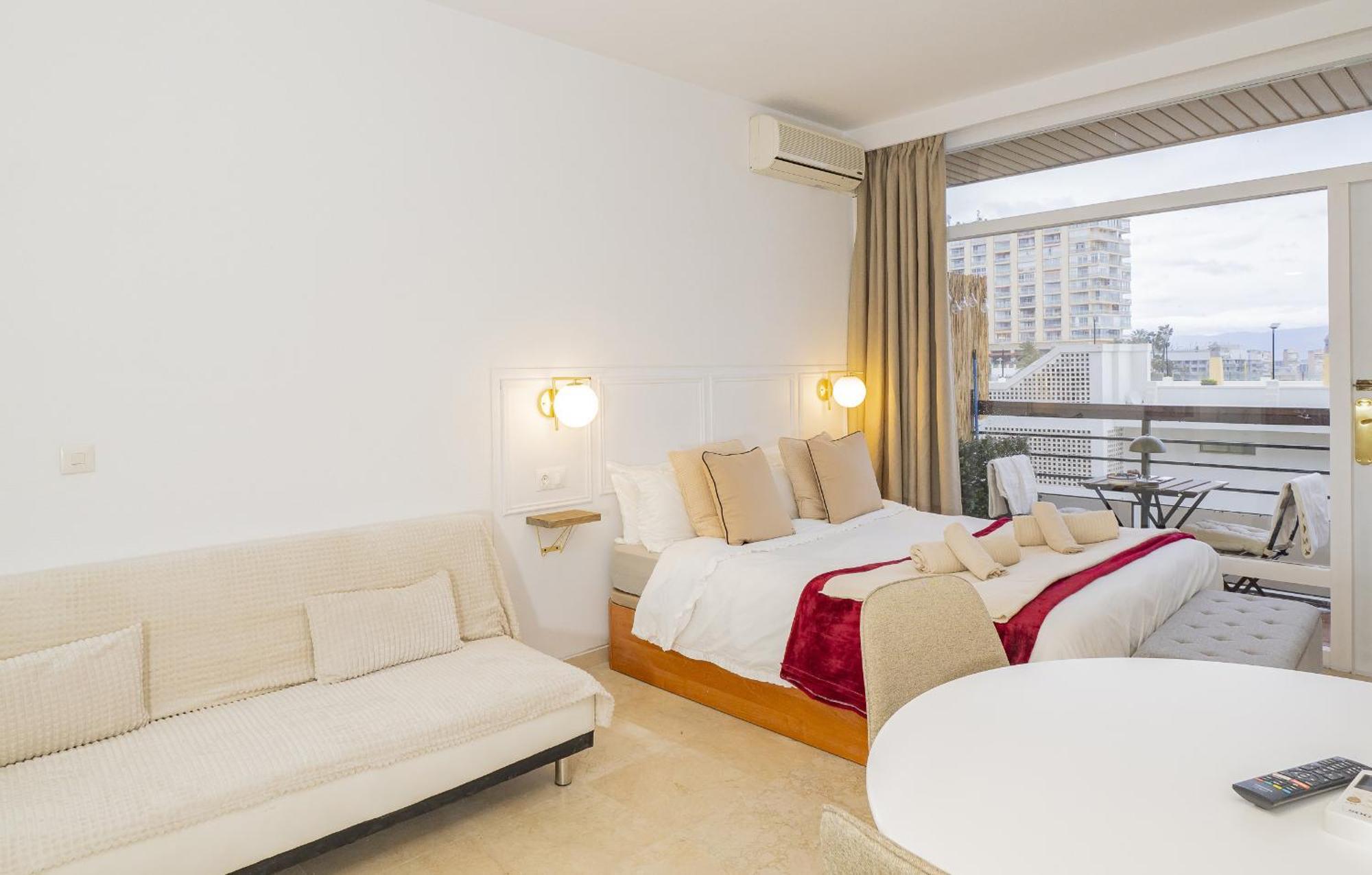 Cubo's Estudio Santa Clara 127 Apartment Torremolinos