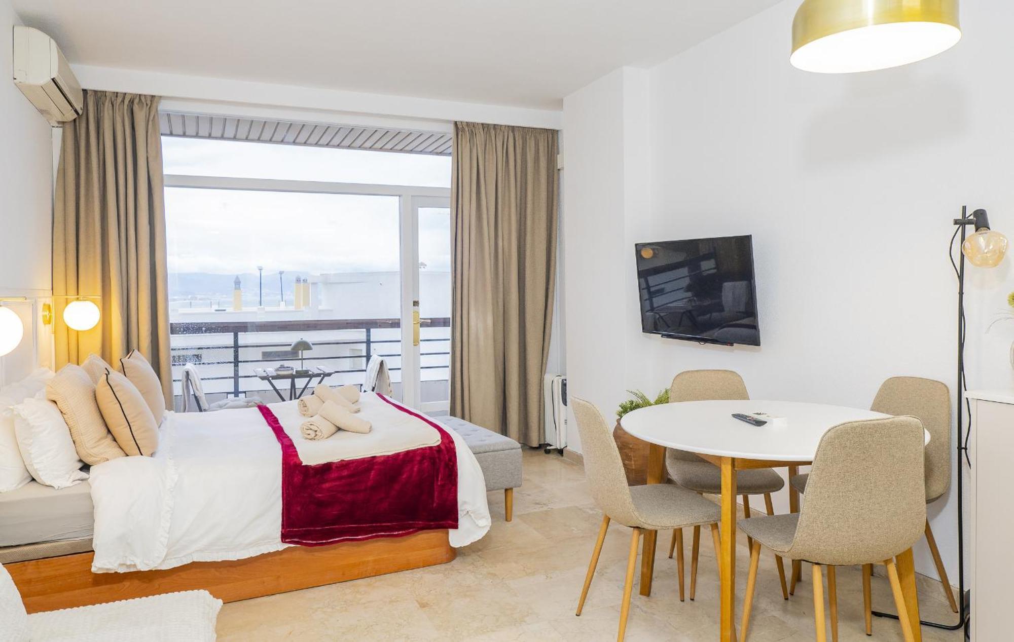 Cubo's Estudio Santa Clara 127 Apartment Torremolinos