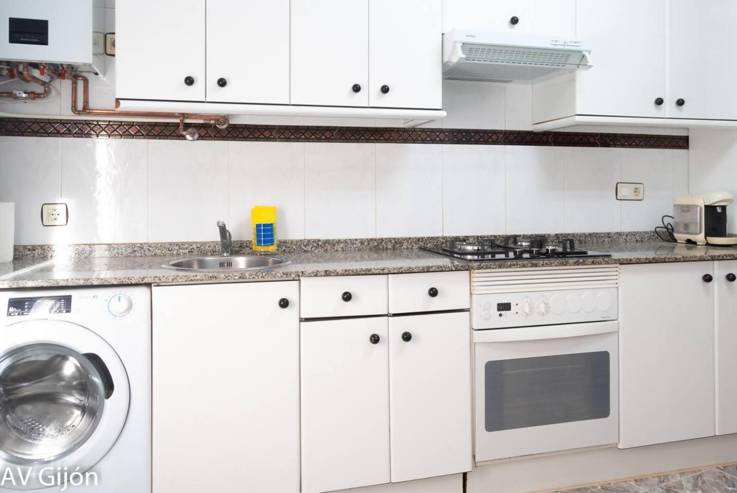 Apartamento Av Alvaro De Albornoz *
