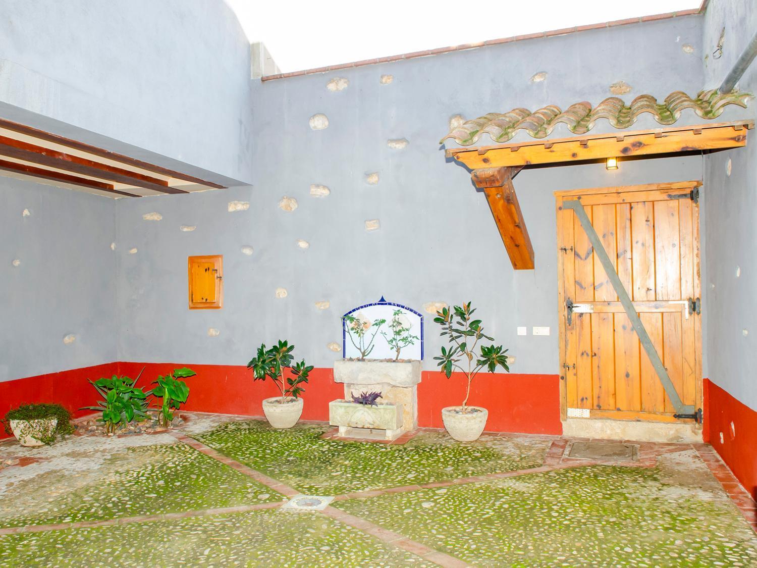 Holiday home Calceter Els Valentins