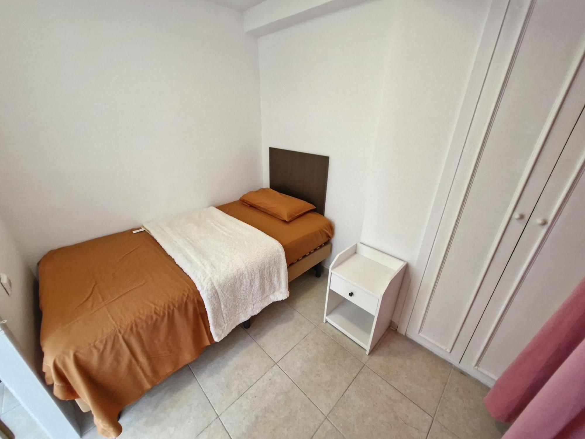 Centro ,piscina Wifi Gisamar Apartment Salou