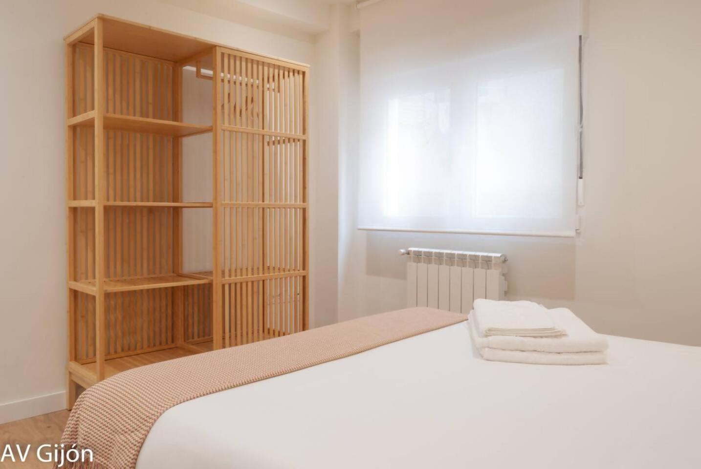 Apartment La Playa 17 Gijon