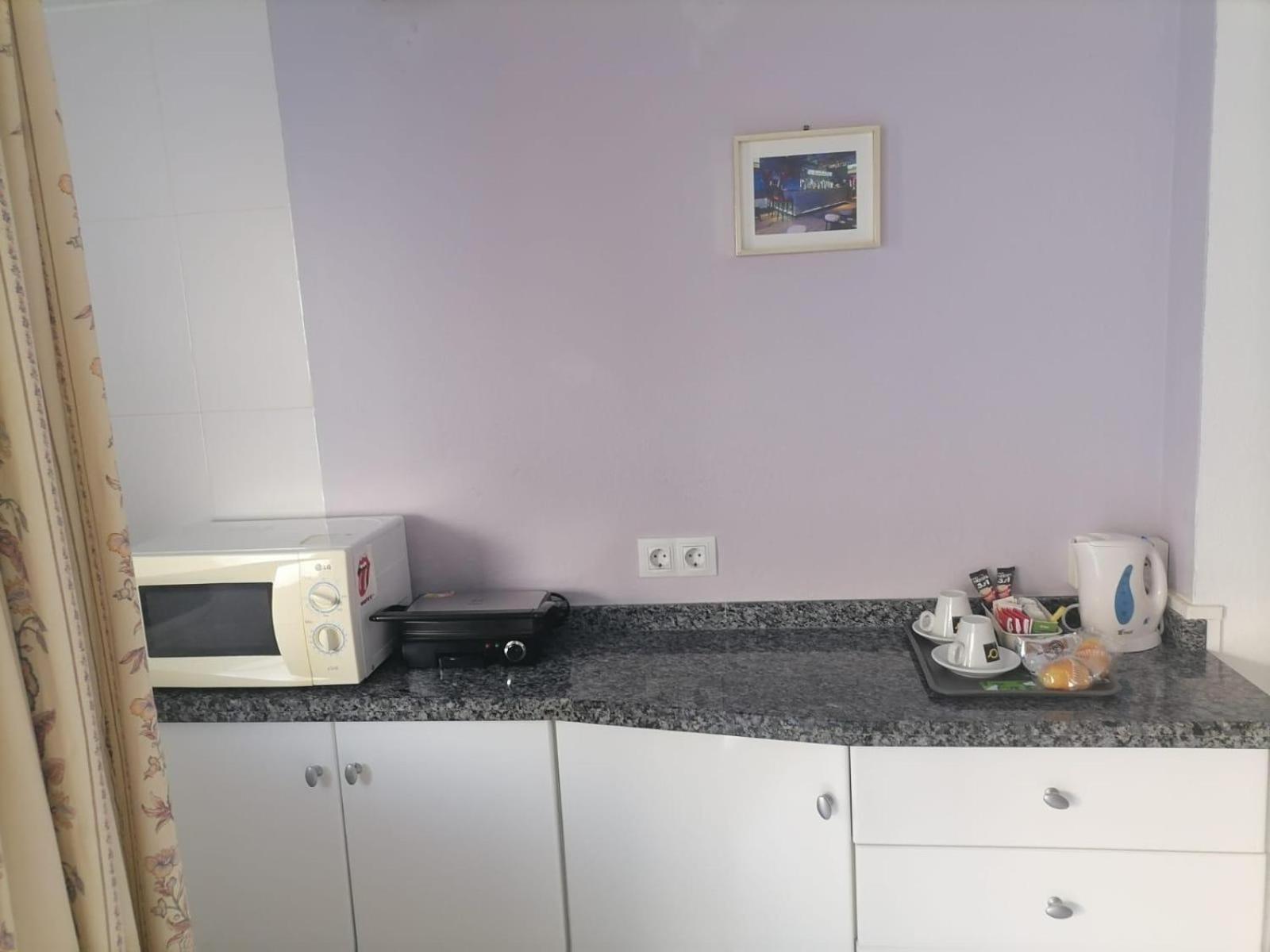 Flat In Pyr Apartment