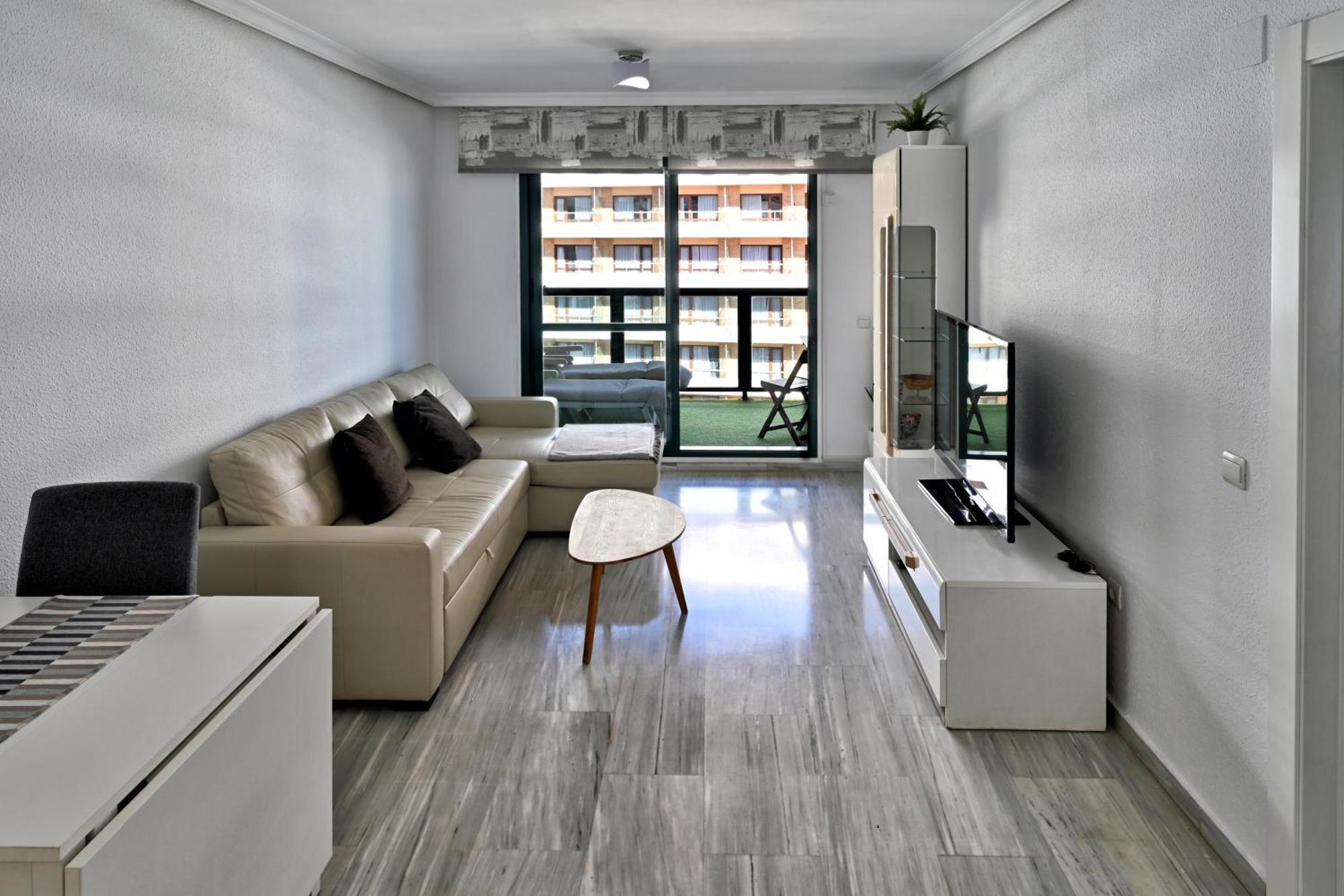 Rent4 Malaga Playa Del Bajondillo Apartamento *
