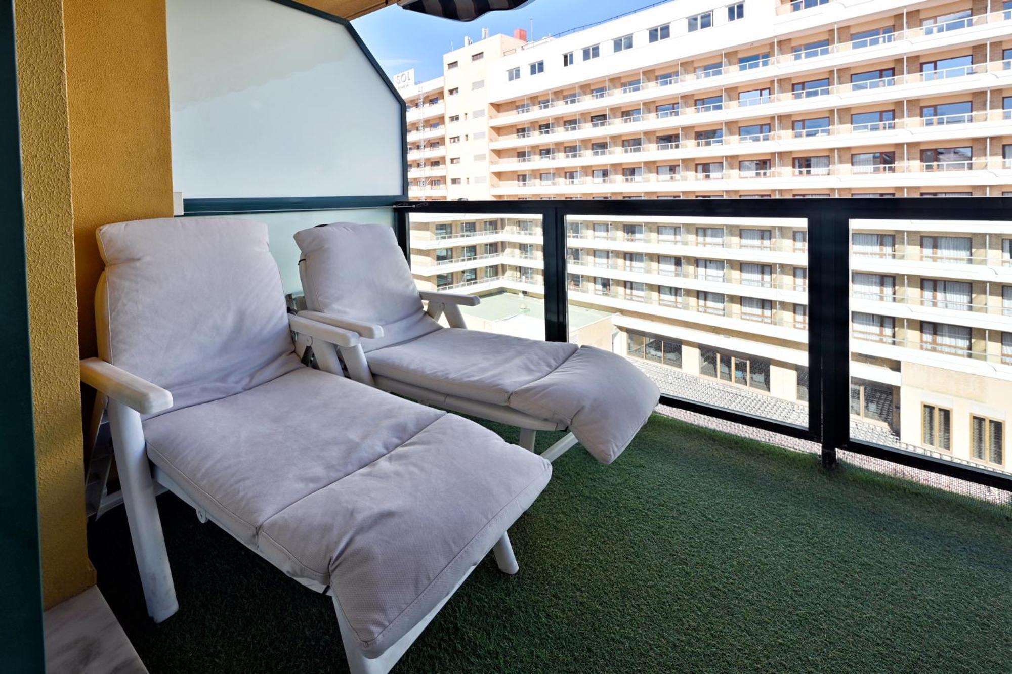 Apartamento Rent4 Malaga Playa Del Bajondillo *