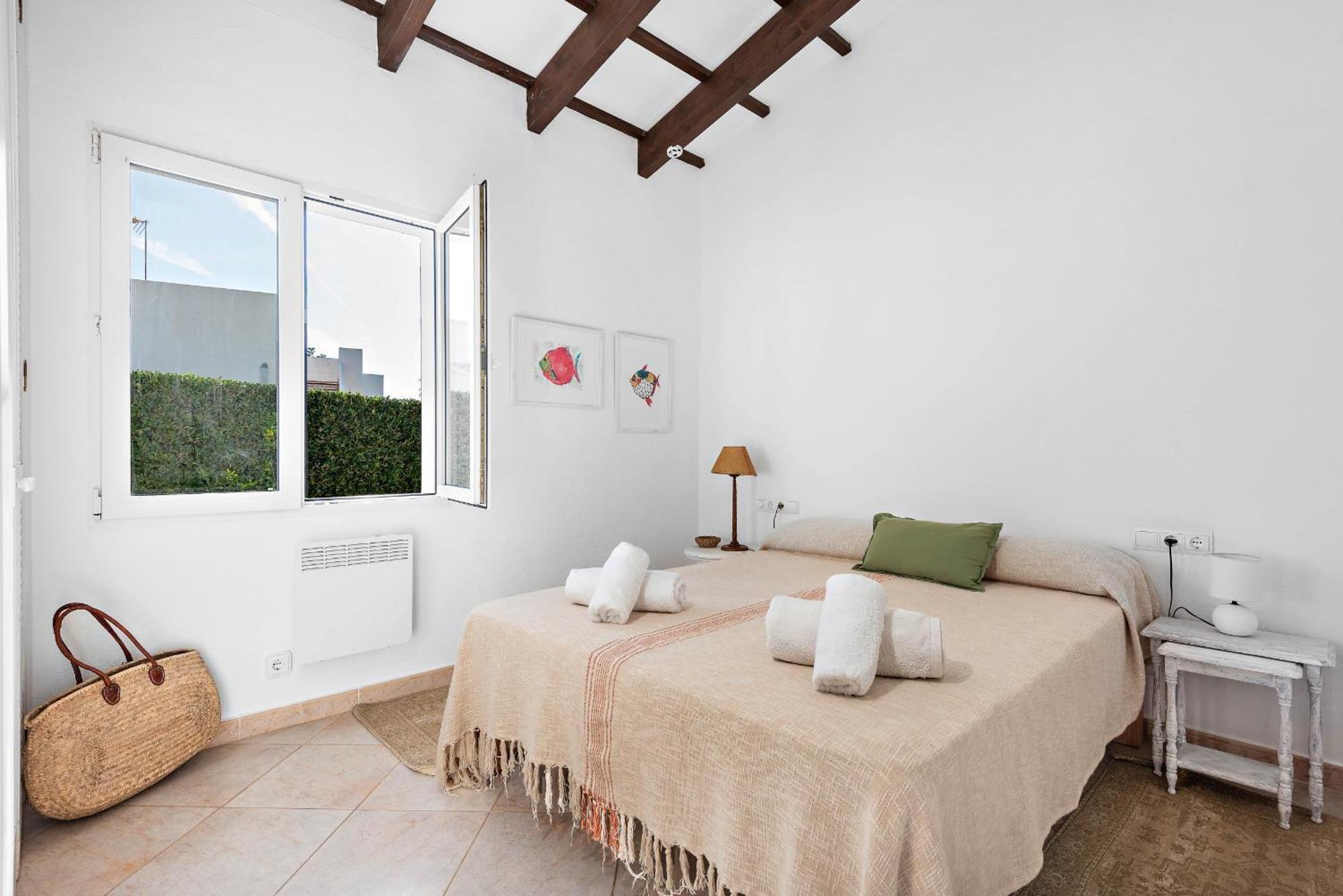 Bini Yaya 8 - Cap Den Font Sant Lluís