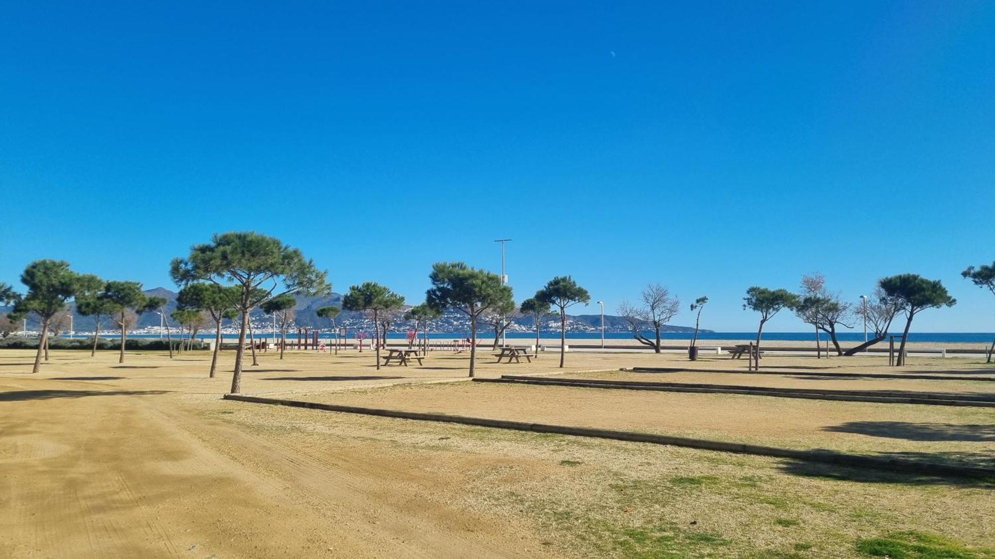 En El Centro De Ampuria Brava Apartment Empuriabrava