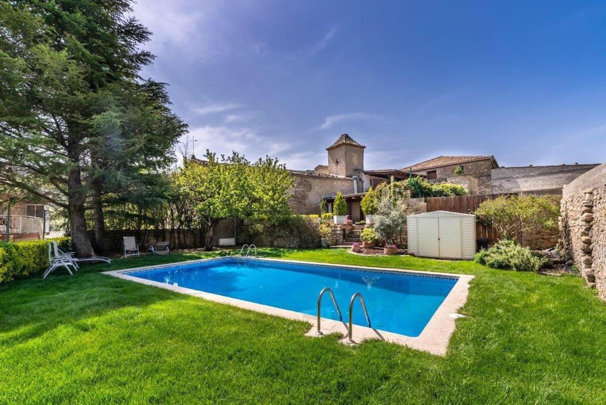 Сasa de vacaciones Casa Con Piscina 1hr Barcelona