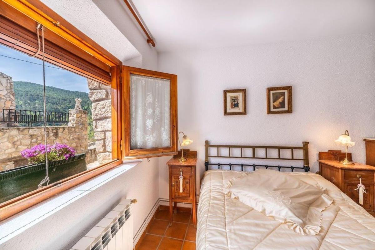 Casa Con Piscina 1hr Barcelona Сasa de vacaciones Jorba