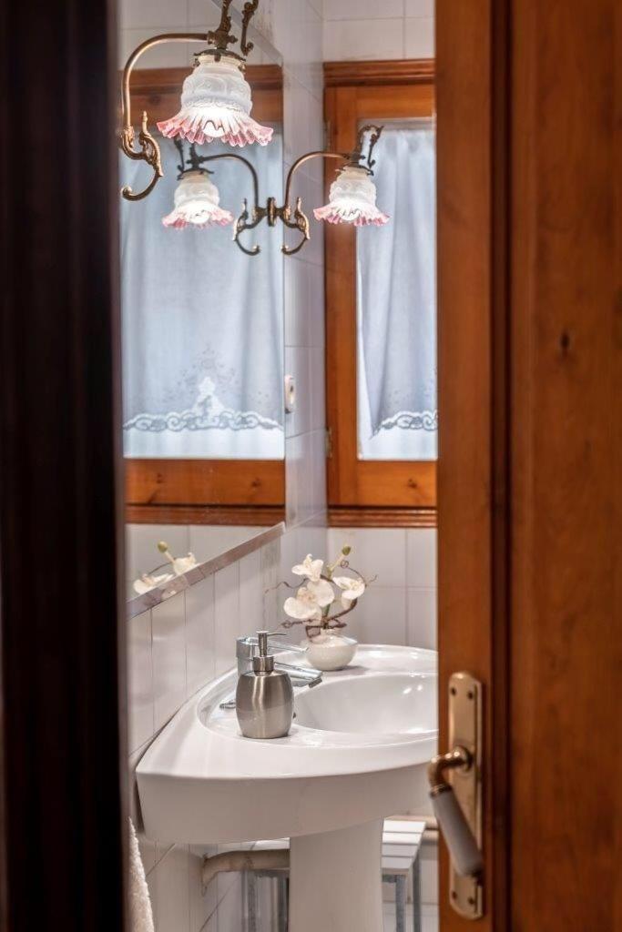 Casa Con Piscina 1hr Barcelona *