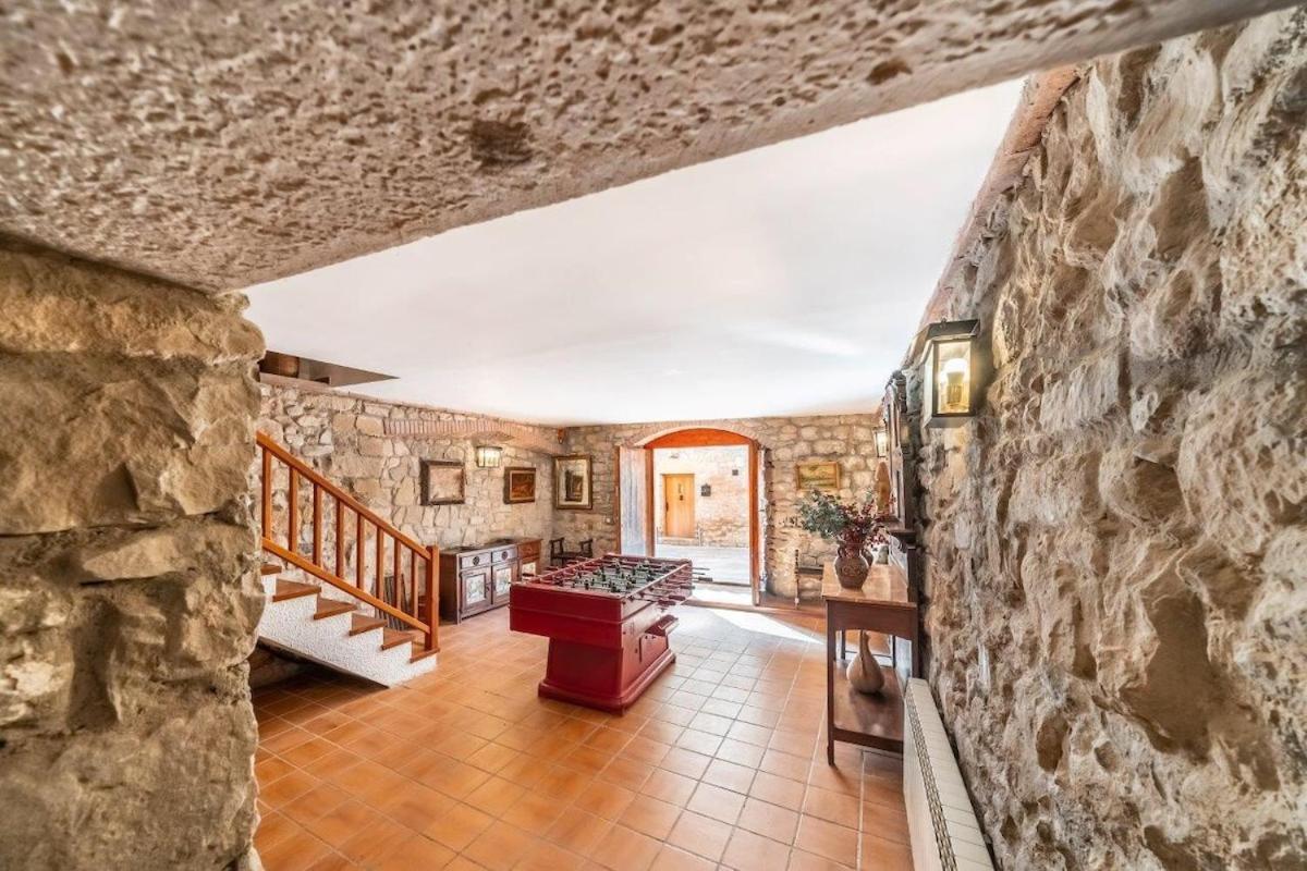 Сasa de vacaciones Casa Con Piscina 1hr Barcelona