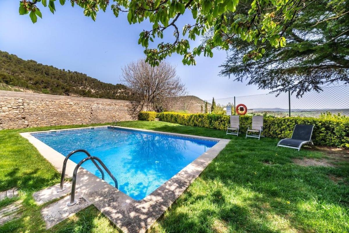 Casa Con Piscina 1hr Barcelona Сasa de vacaciones