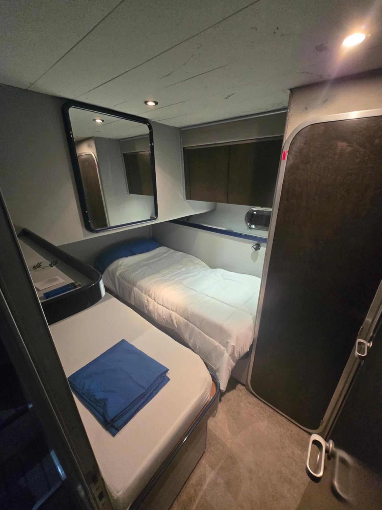 Moonlight Lady, Our Secret On The Med! Hotel en barco