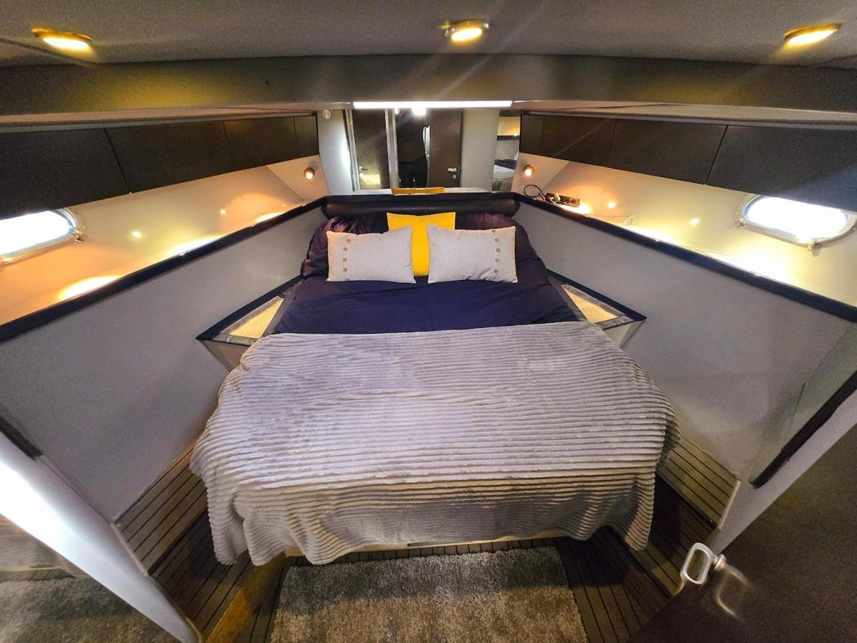 Hotel en barco Moonlight Lady, Our Secret On The Med!