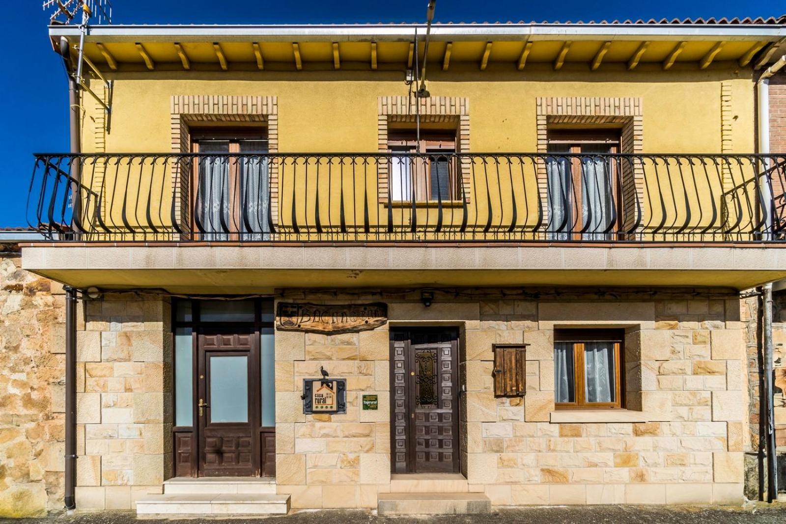 Bocanegra Casa rural Canicosa de la Sierra