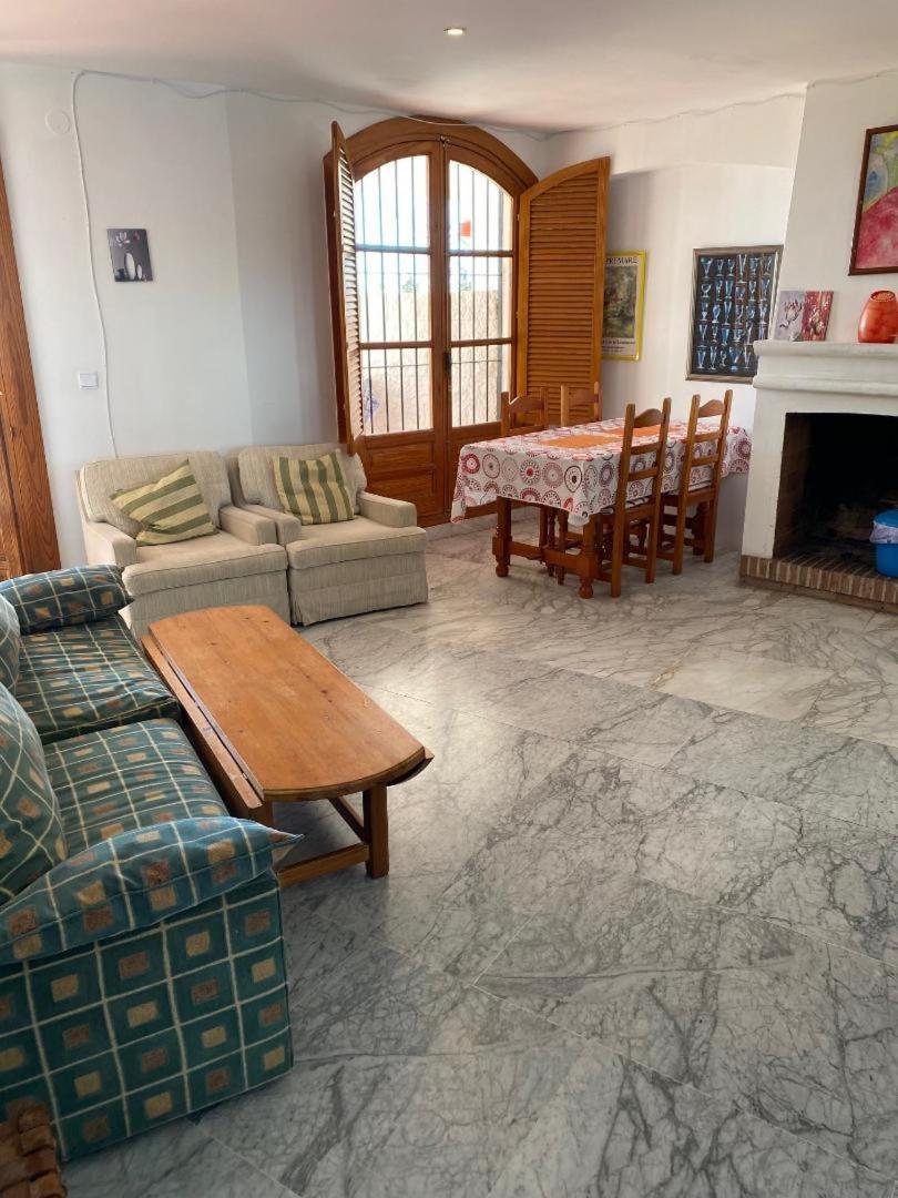 Pequeño Conjunto Casas Adosado Apartamento Salobreña
