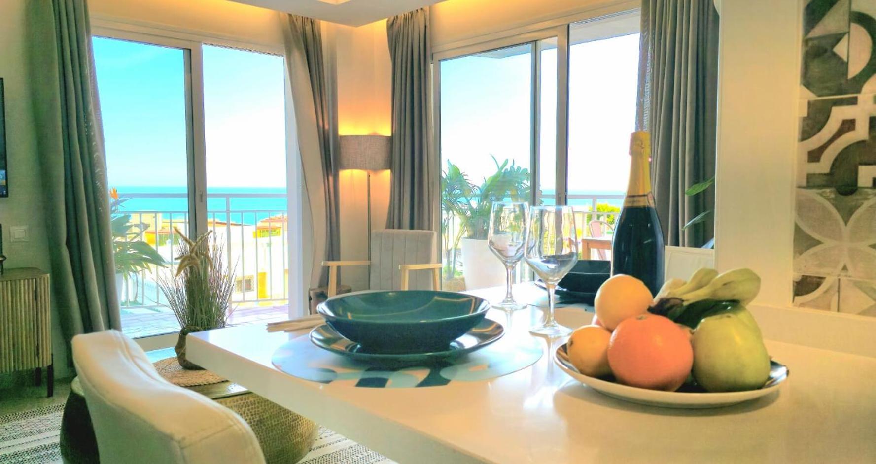 Seaview Retreat Center, With Pool And Amazing Views By Namaste Elite Apartamento