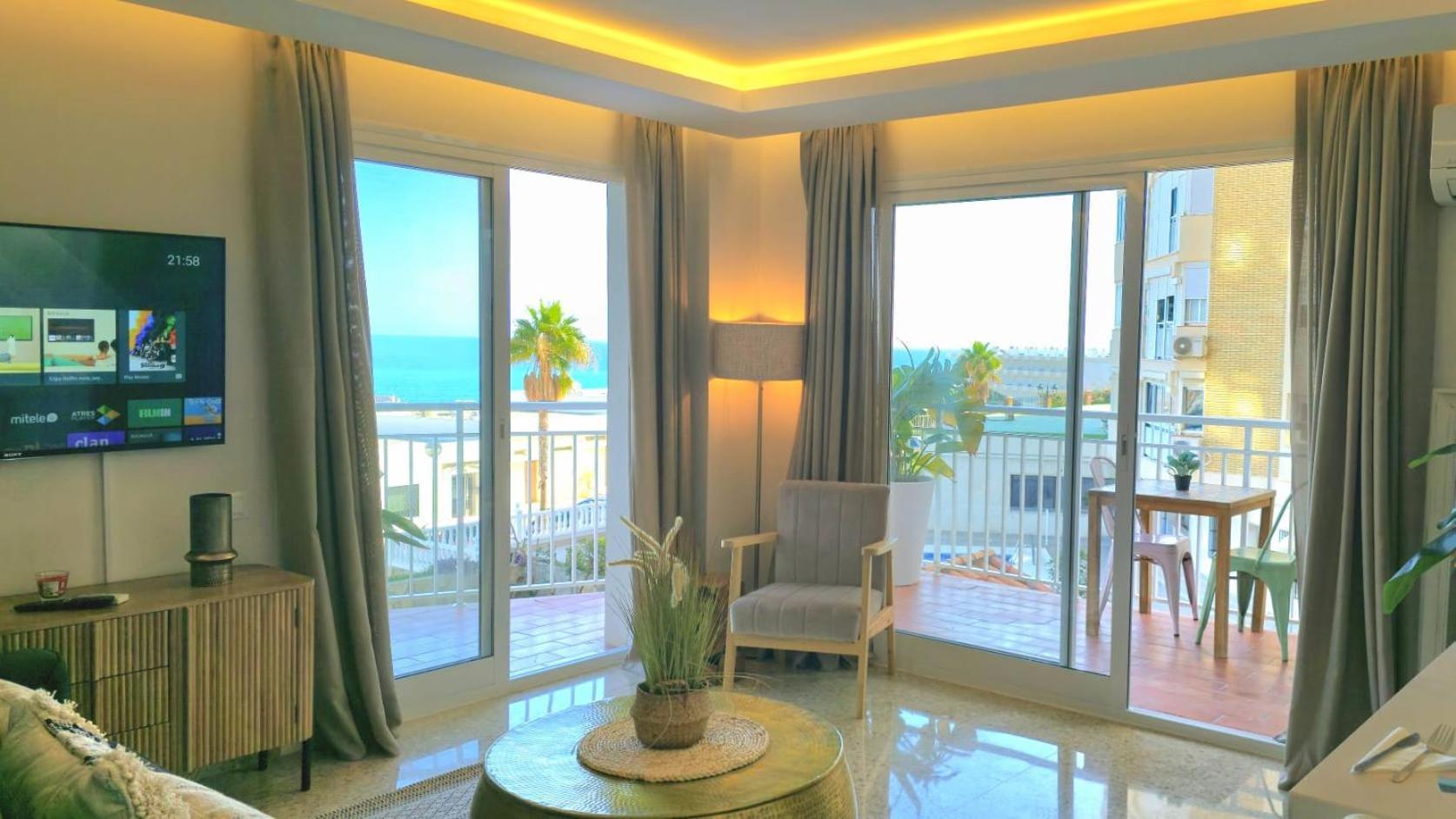Apartamento Seaview Retreat Center, With Pool And Amazing Views By Namaste Elite