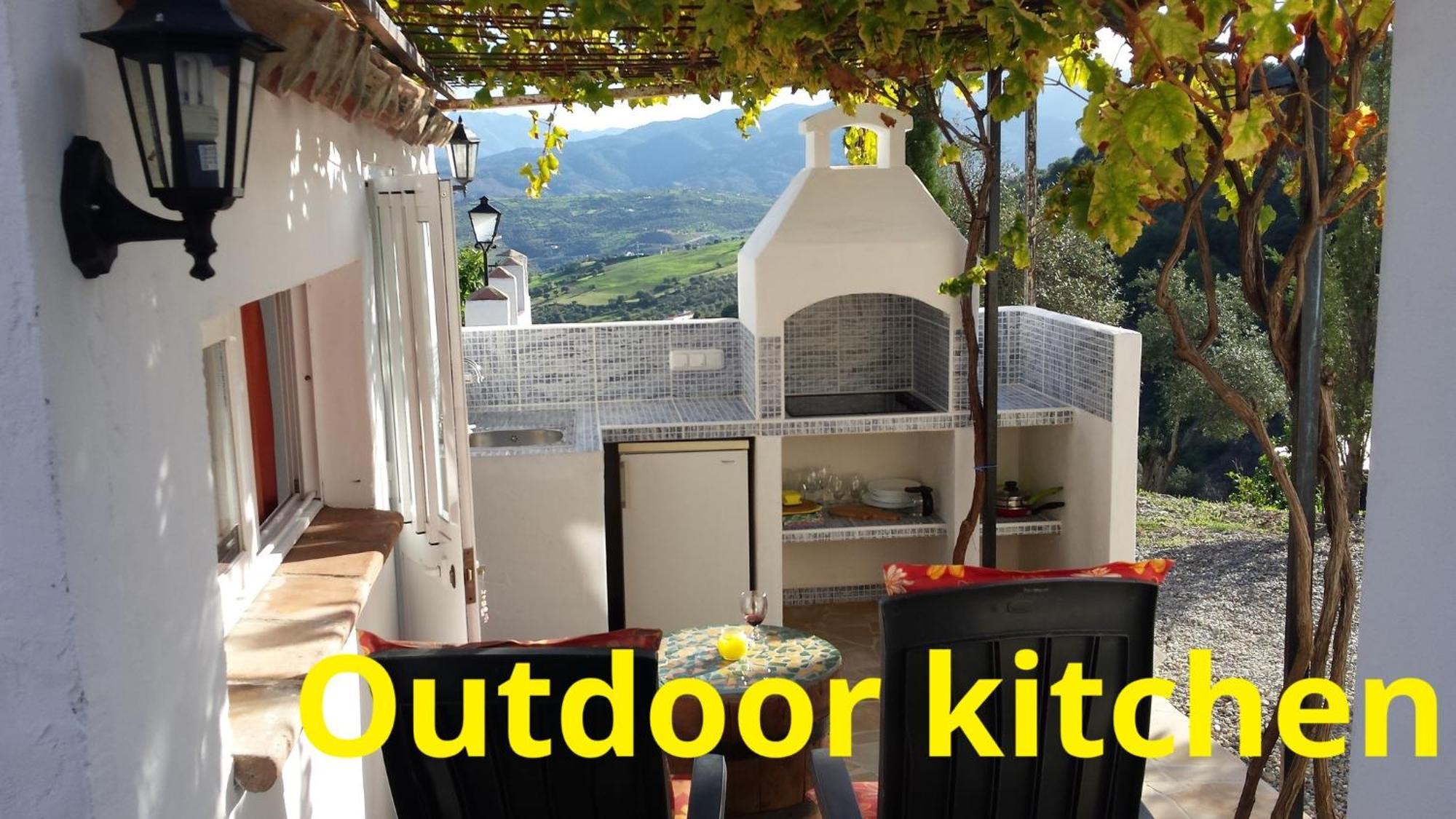 Tiny House 12m2 In With 55 M2 Pool Holiday home