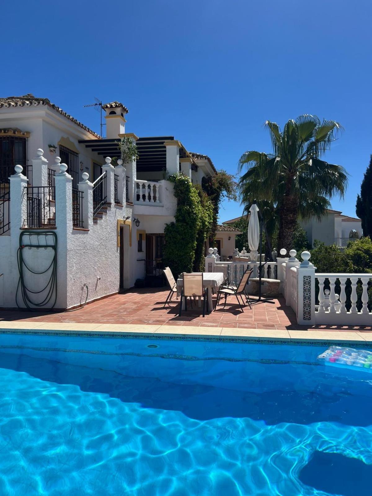 Casa Hermosa *