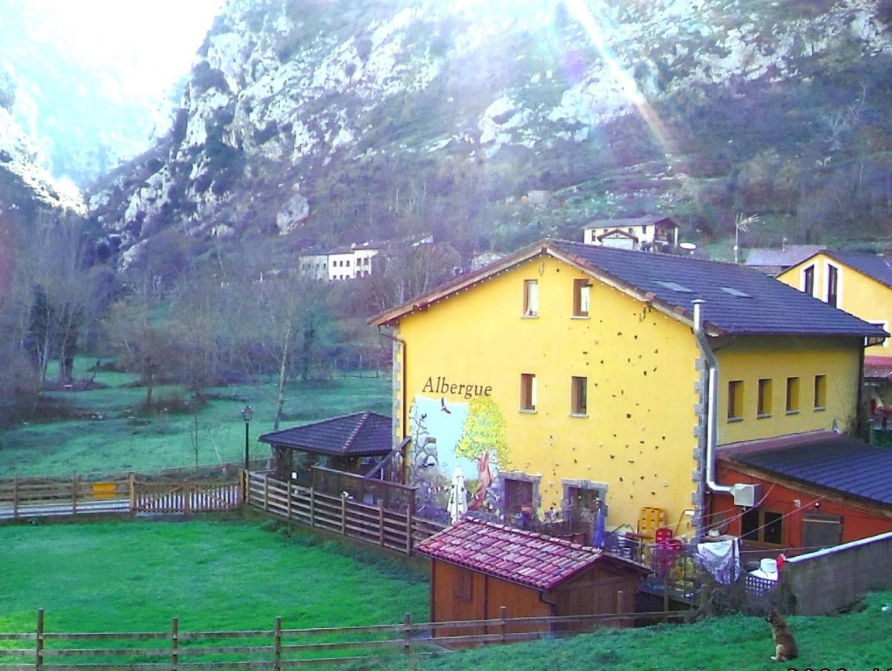 Hostel De 