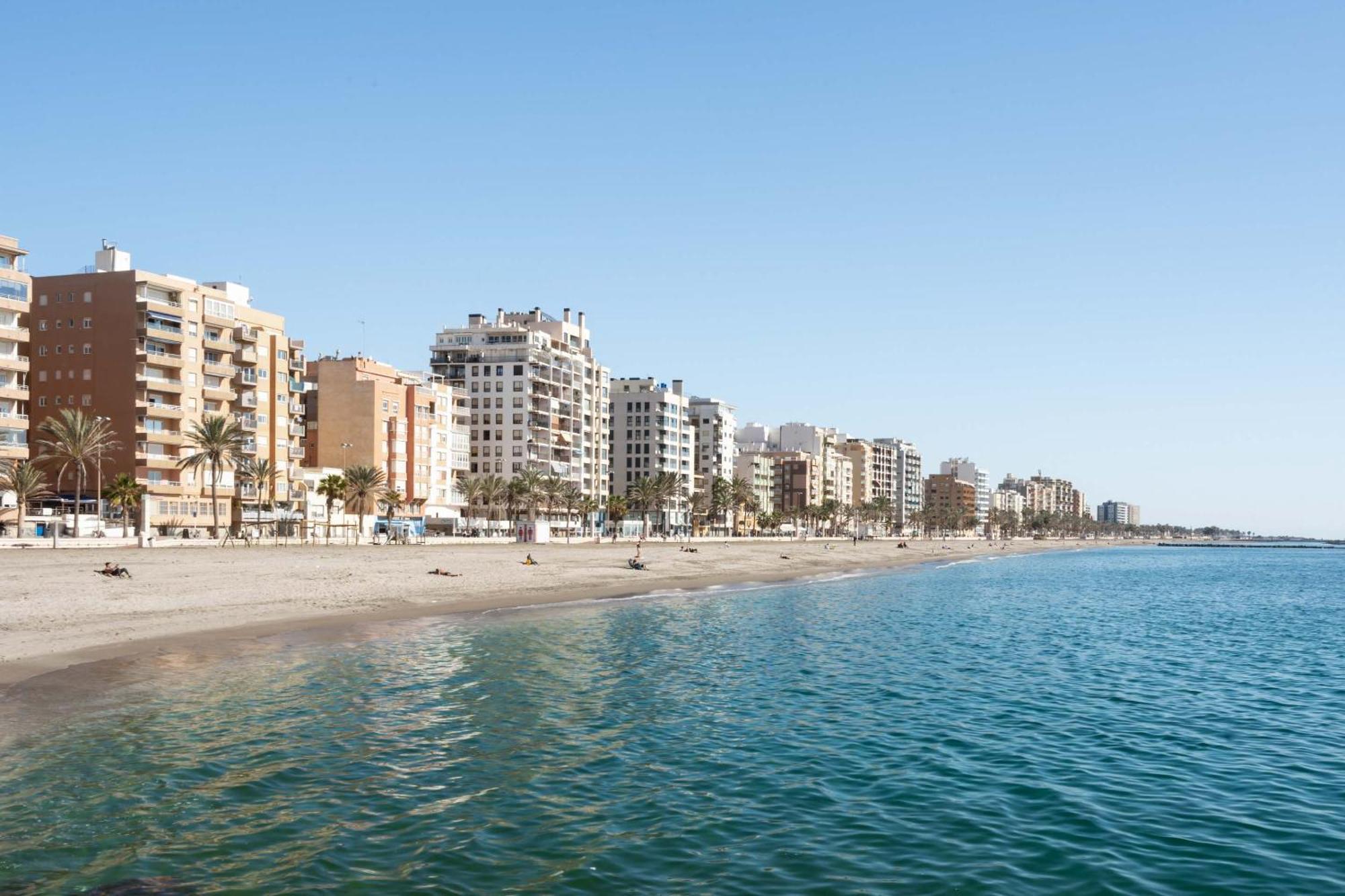 Limehome Hernan Cortes Almería