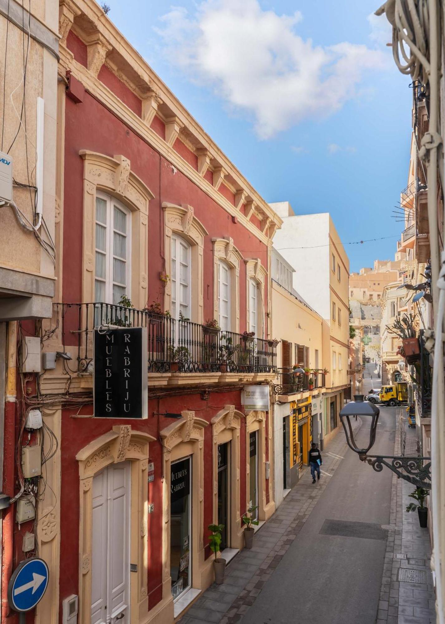 Limehome Hernan Cortes Almería