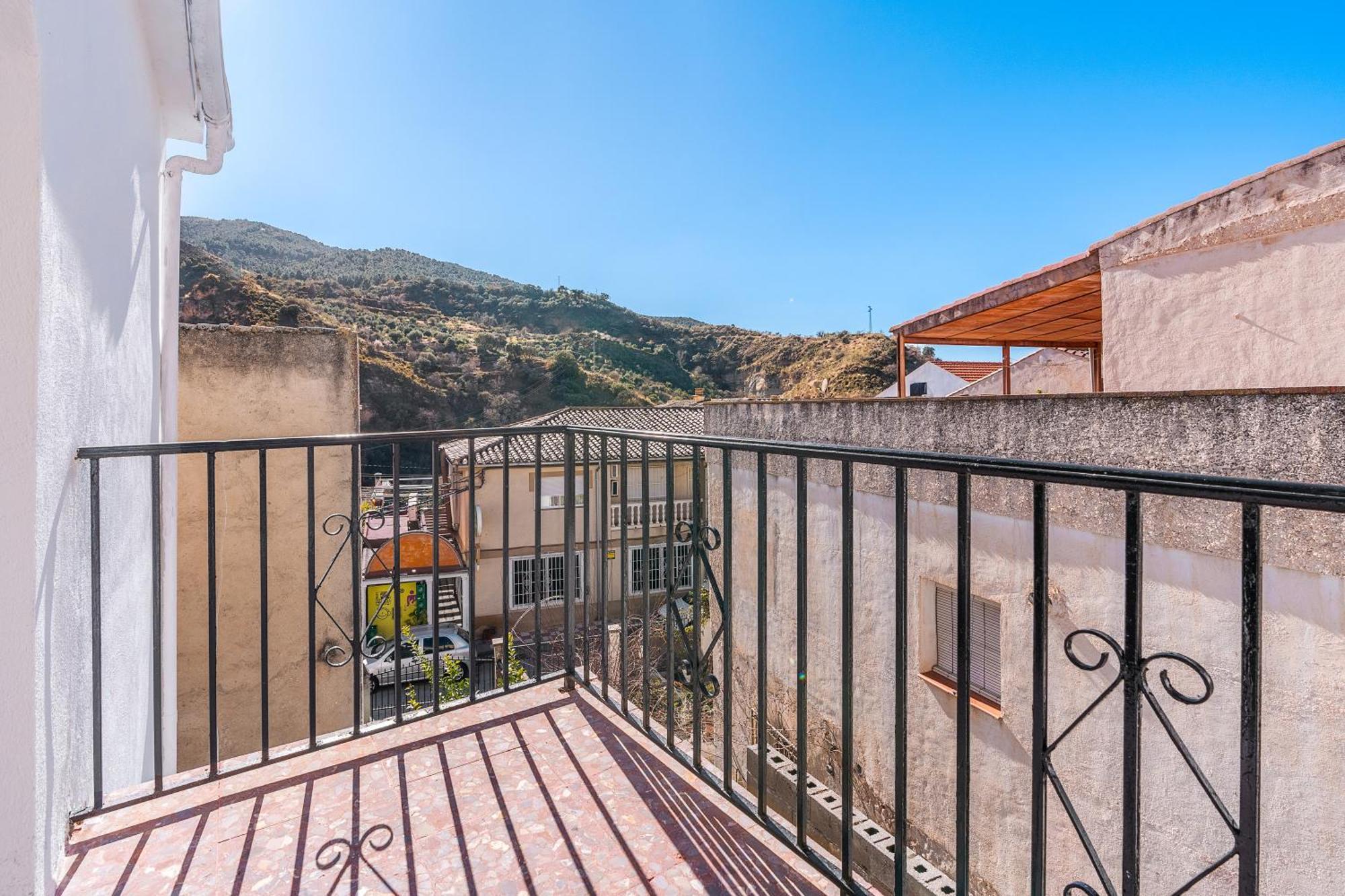 Casa Del Cura Сasa de vacaciones Quéntar