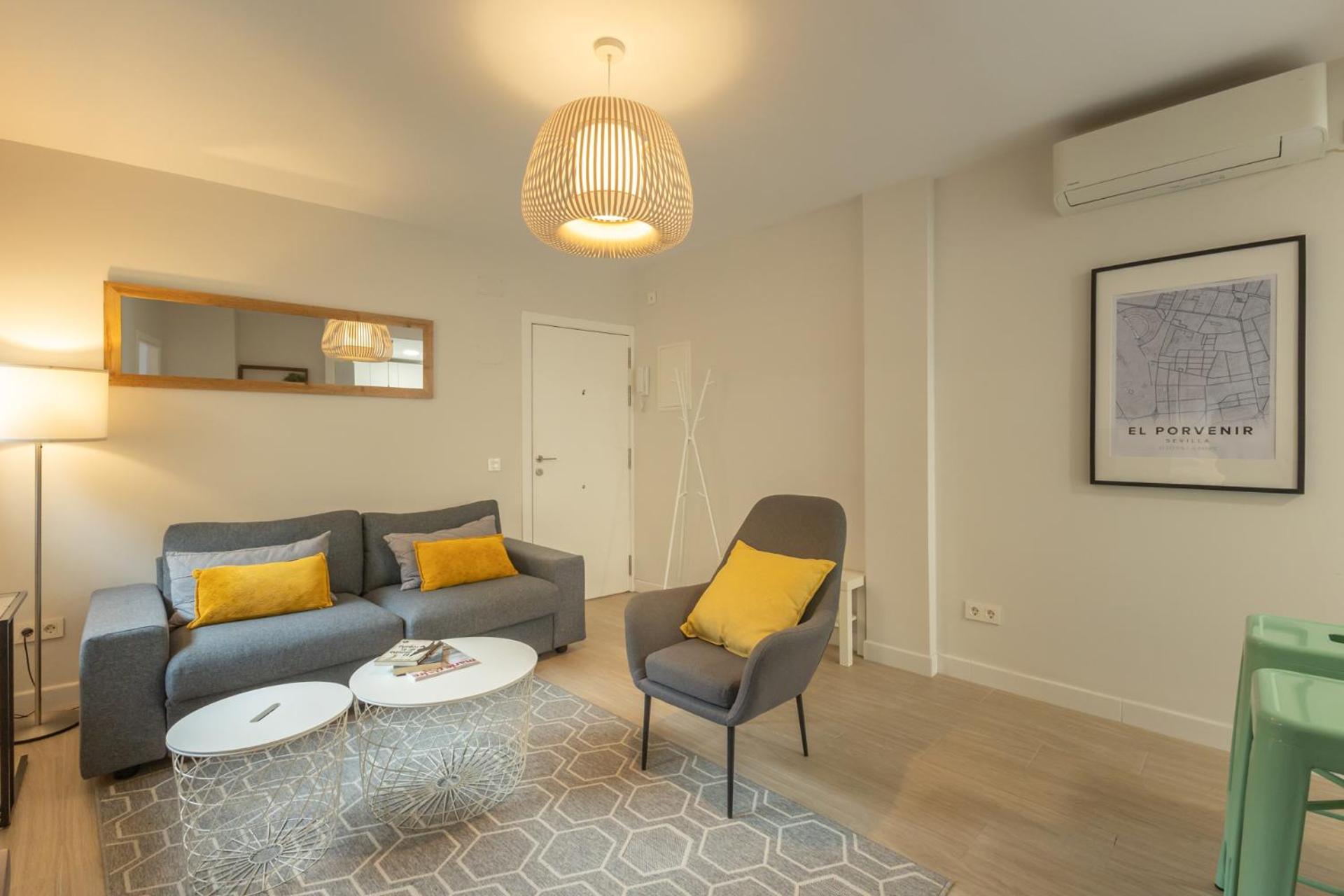 Apartment Charming With Private Patio At Plaza De Espana By Ocityzen Seville
