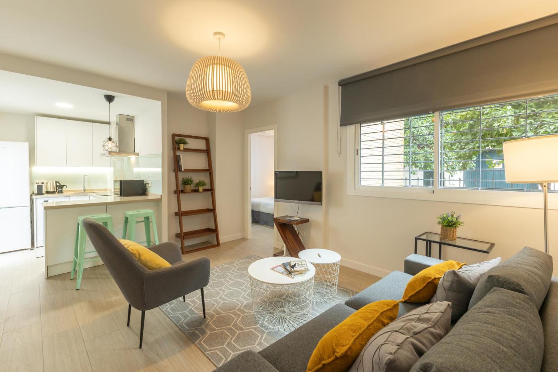 Apartment Charming With Private Patio At Plaza De Espana By Ocityzen Seville