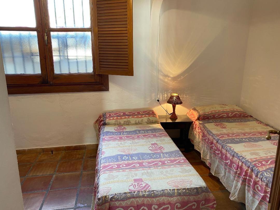 Pequeño Conjunto Casas Adosado Apartamento *