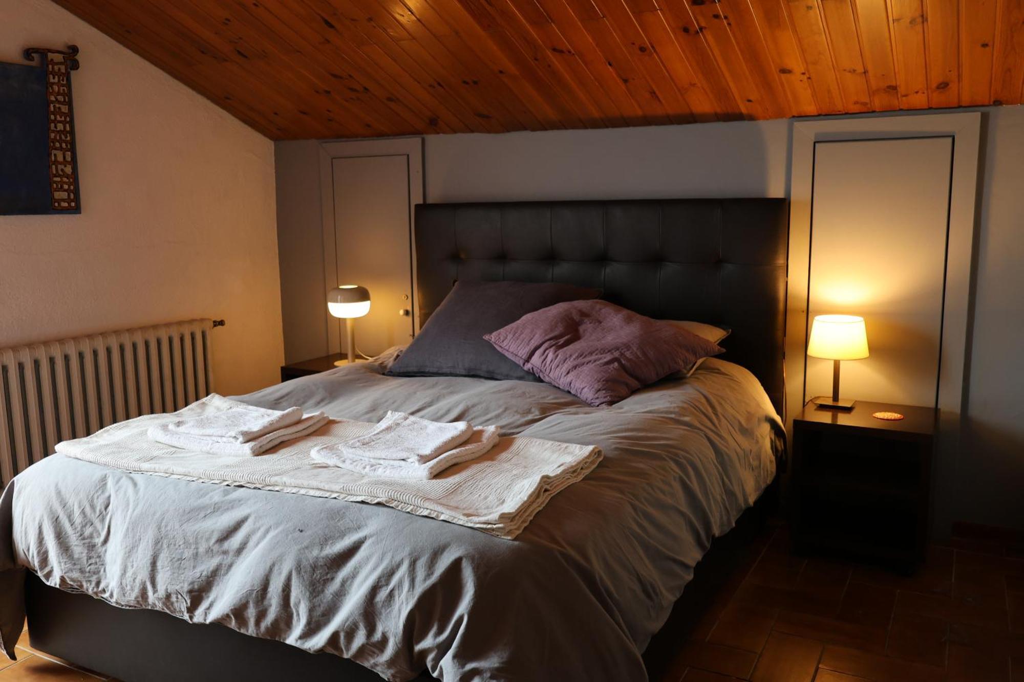 El Cedre Blau Vivienda Con Piscina En Granollers