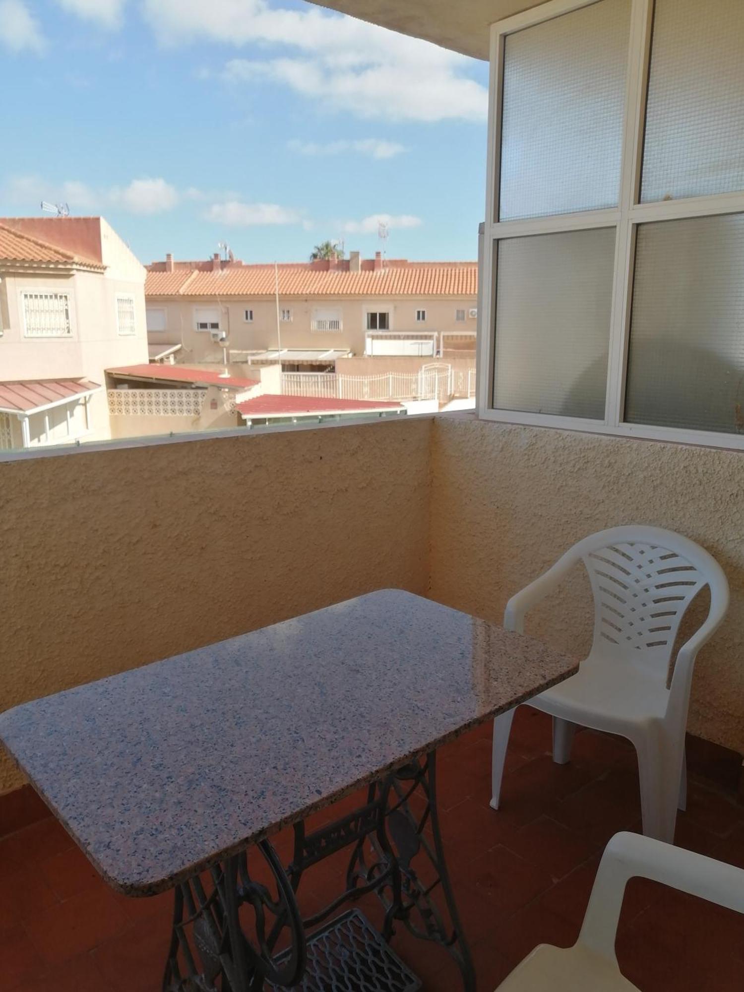 En Nietos Con Piscina Comunitaria. Apartamento Los Nietos