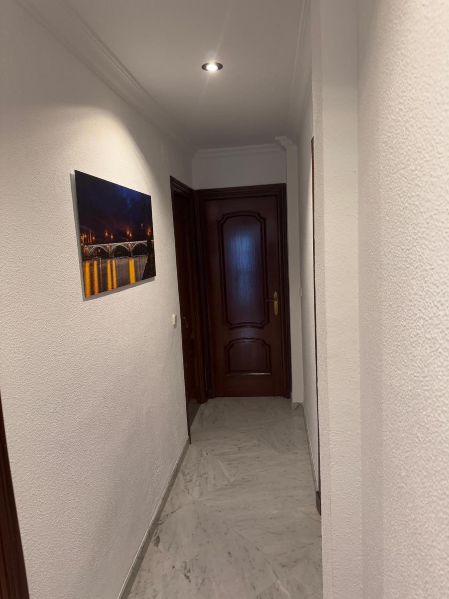 Encanto Urbano: Piso Centrico Totalmente Equipado