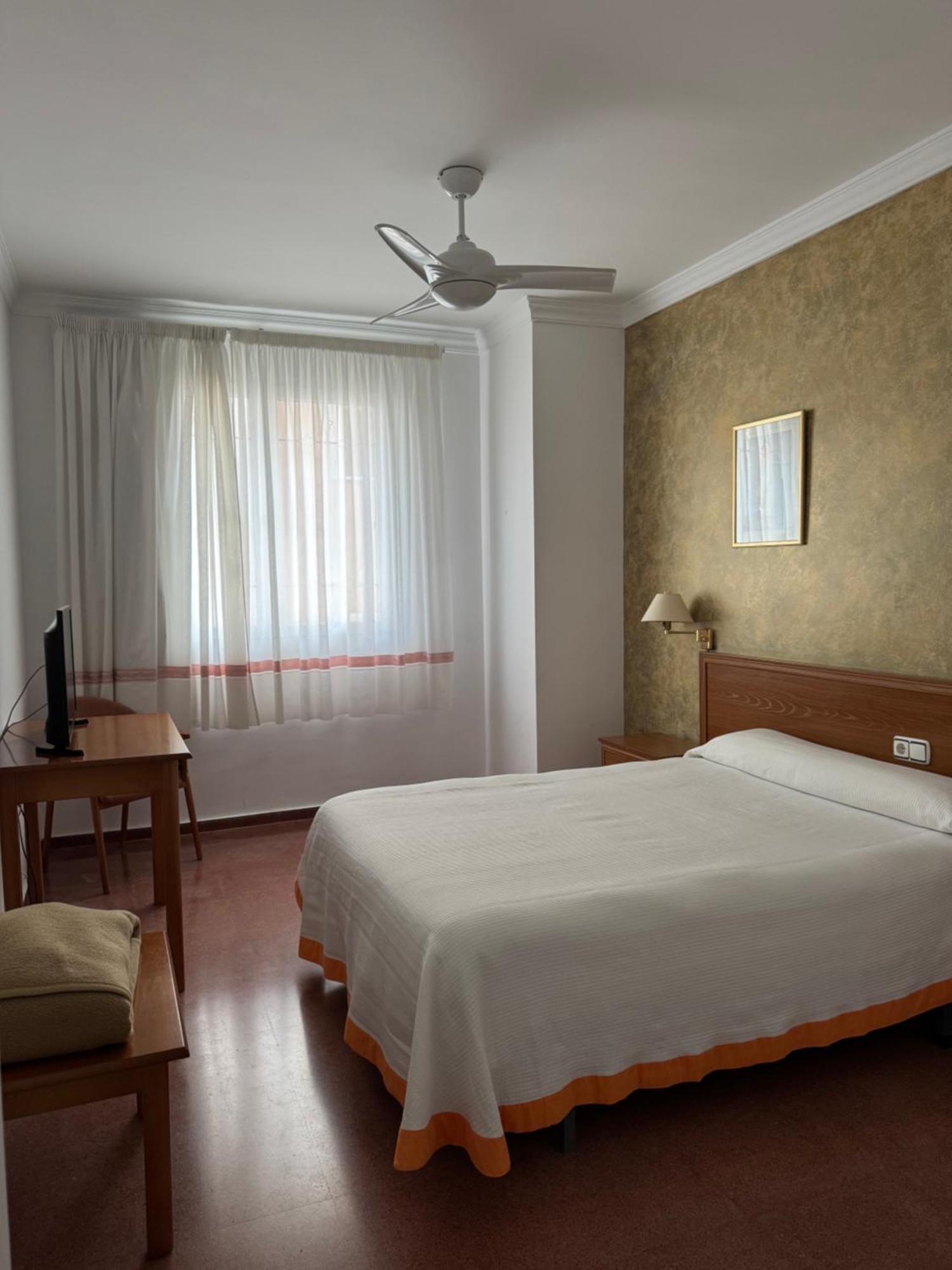Hotel Encarna *