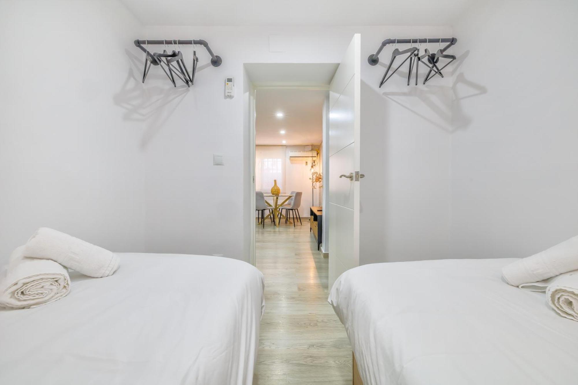 Apartment El Marques, Orilla Del Guadalquivir - Parking Incluido