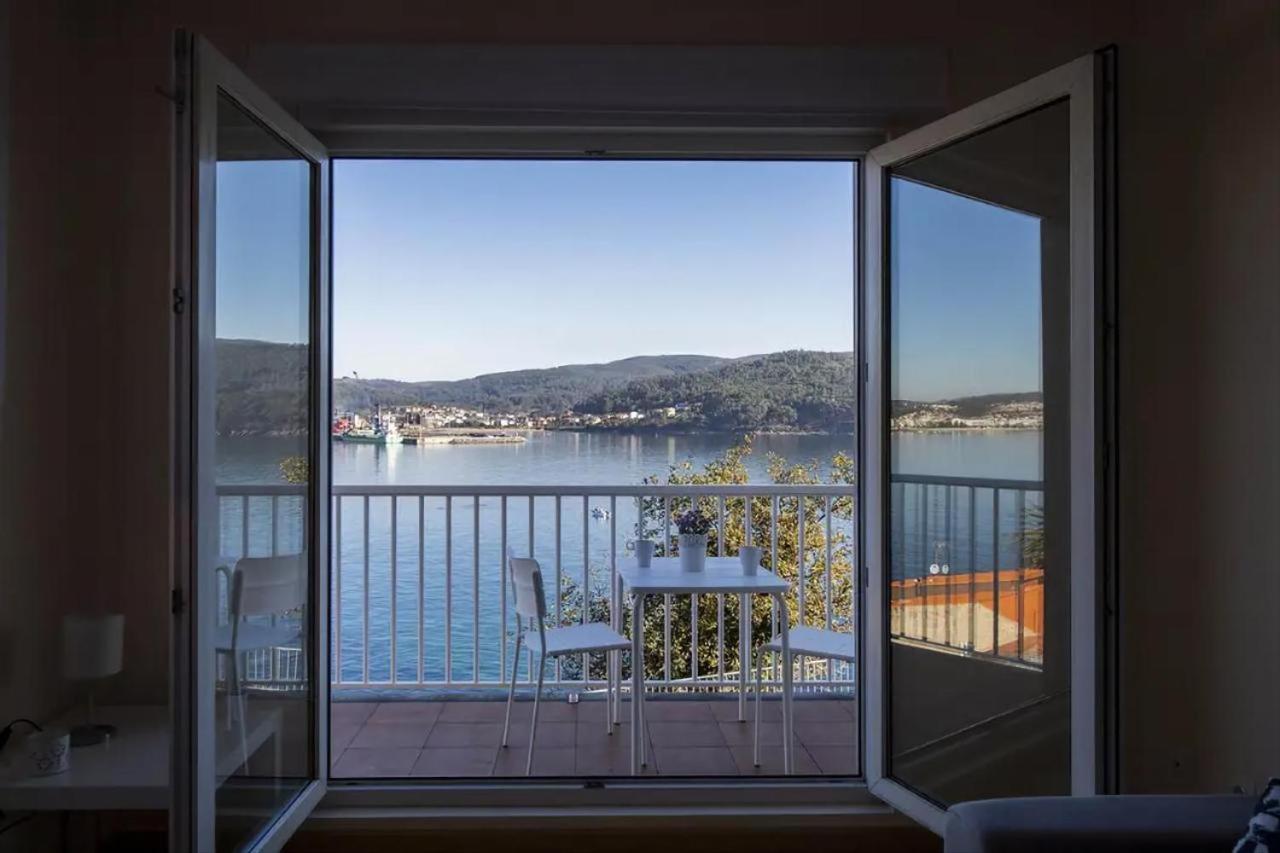 Playa De Quenxe Apartment Corcubion