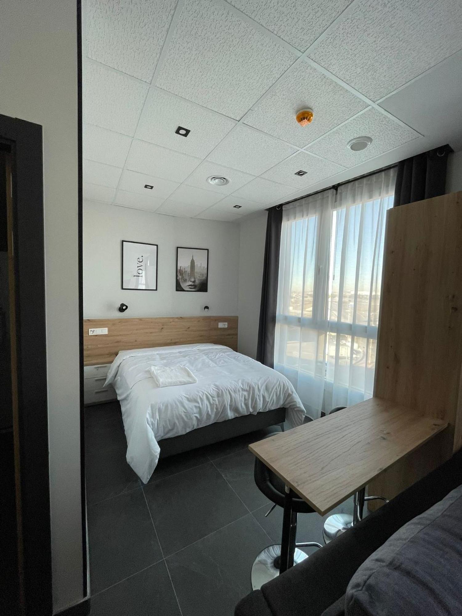 Apartahotel - Mirasur *
