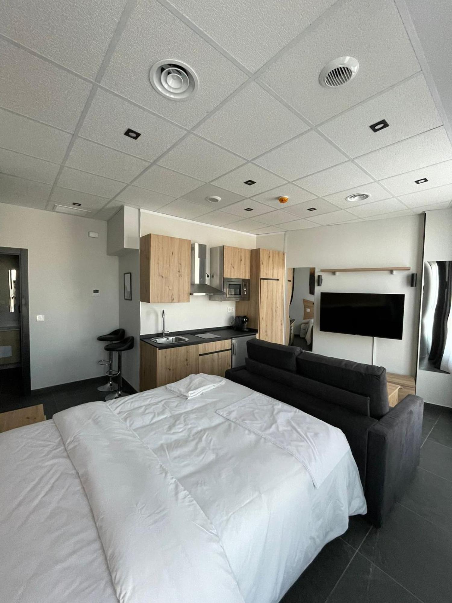 Apartahotel - Mirasur